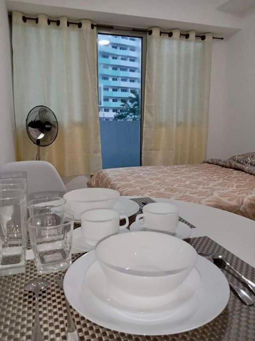 Feby Condo Staycation Manila Exterior photo